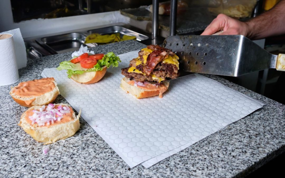 3 razones para elegir un papel grado alimenticio personalizado